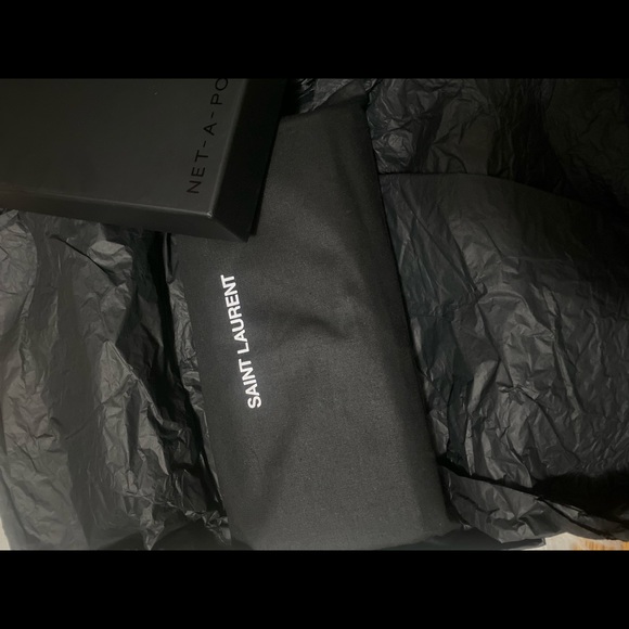 *SOLD* Authentic YSL Kate Clutch Evening Bag - Picture 2 of 6